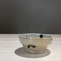 C23　萩粉引鉄絵ぐい呑　橋本一成