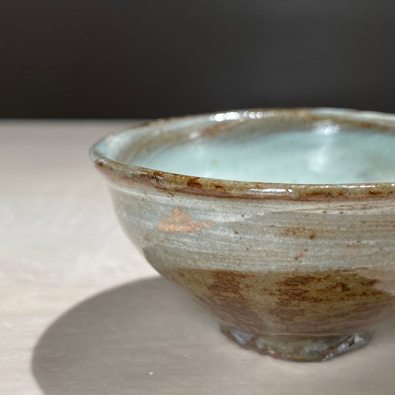 2508-8 鶏龍山刷毛目平盃 伊藤明美 | ryoisseki-online by うつわや涼一石