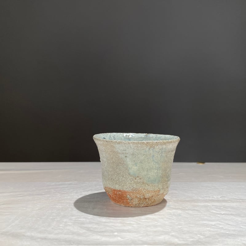 高橋陽作　唐津焼　斑唐津　茶碗　共箱　共布　略歴付　茶道具 2508-5 斑唐津酒盃 高橋陽 | ryoisseki-online by うつわや涼一石