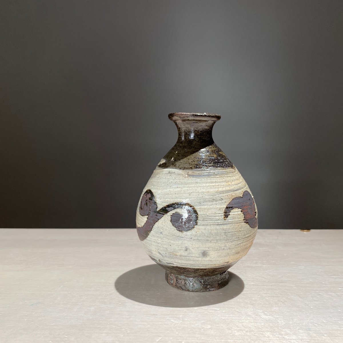 鶏龍山刷毛目鉄絵徳利 Yahoo!オークション - 李朝初期 鶏龍山刷毛目鉄絵徳利（茶道具 酒器 酒