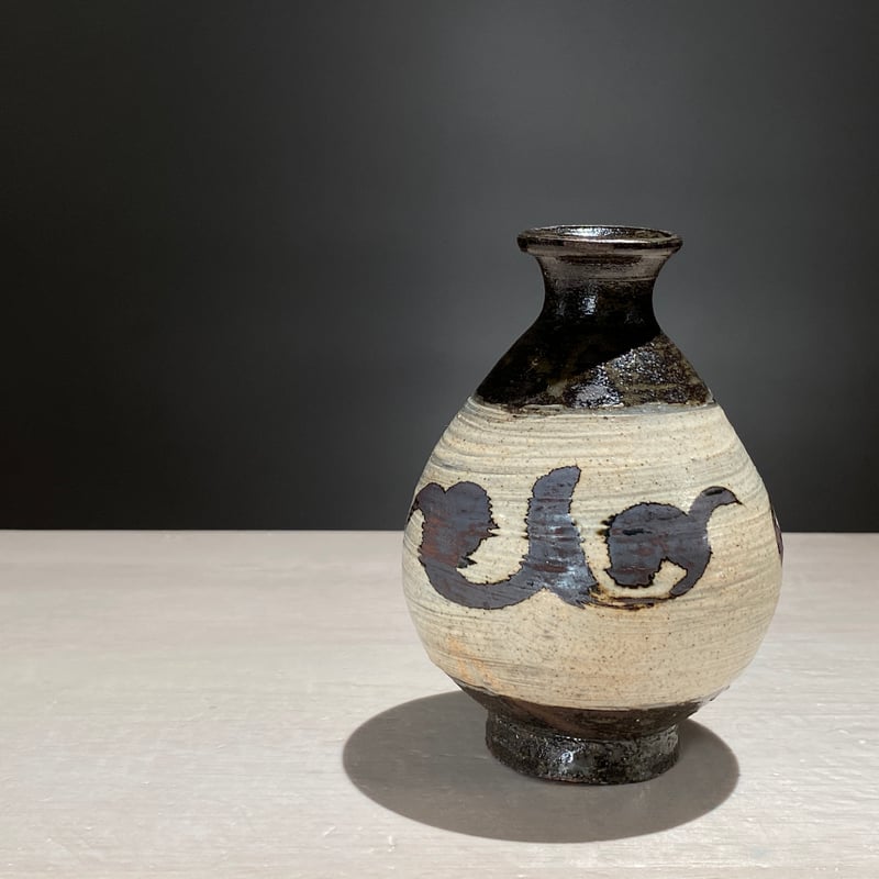 2508-2 鶏龍山絵刷毛目徳利 伊藤明美 | ryoisseki-online by うつわ