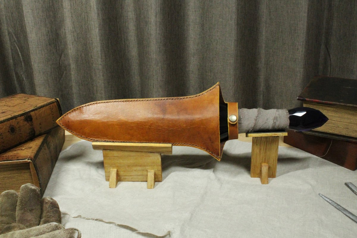 深淵魔鉱の短剣/Abyss ore dagger | KADOWAKI