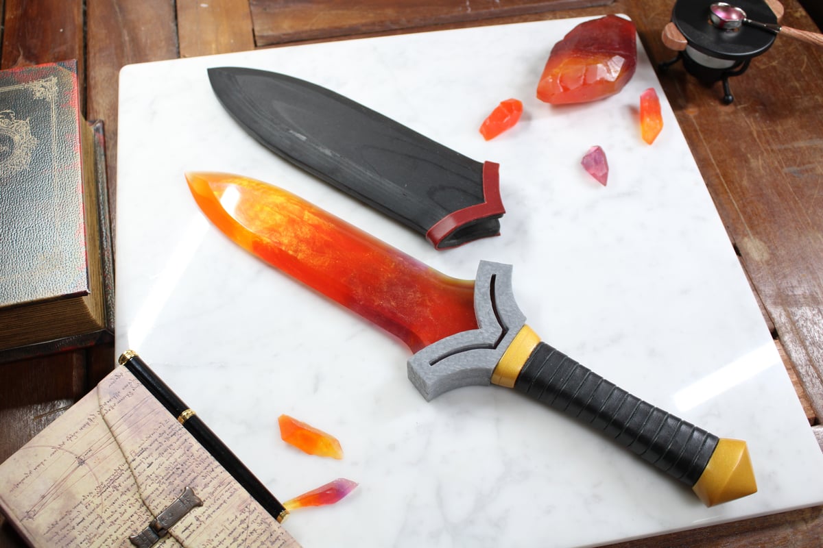 炎の魔剣/Crimson fire magic sword | KADOWAKI