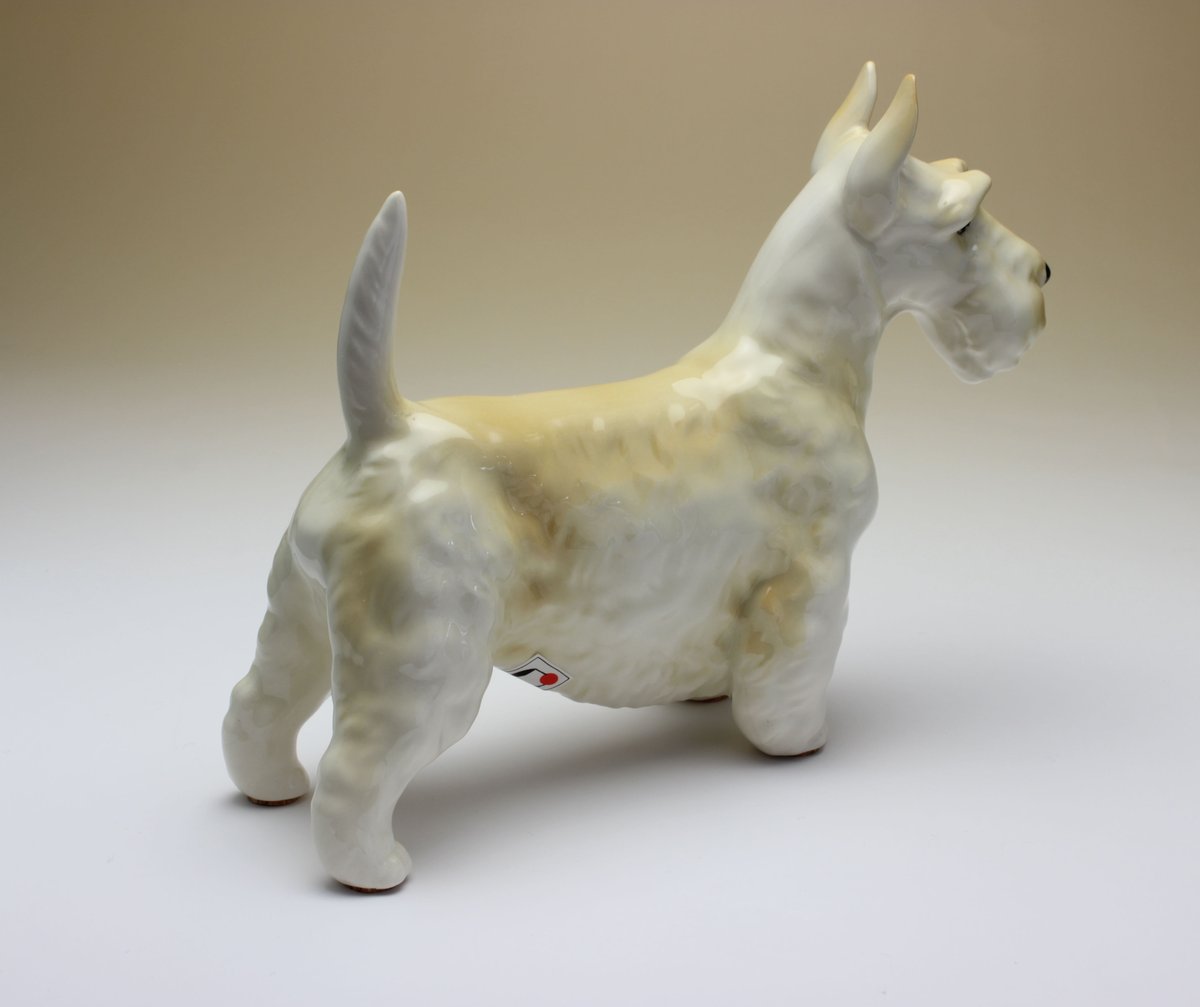 イタリア製 スコティッシュテリア かわいい犬の置物 陶器製 127-418 イタリア製 スコティッシュテリア 置物 イヌ インテリア 犬 127