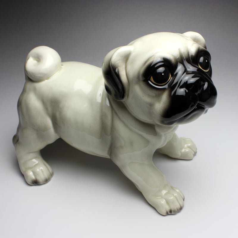 いぬ　犬　パグ　陶器　イタリア　置物　インテリア Amazon.co.jp: 犬置物 パグ イタリア陶器 IG-58 : ホーム＆キッチン