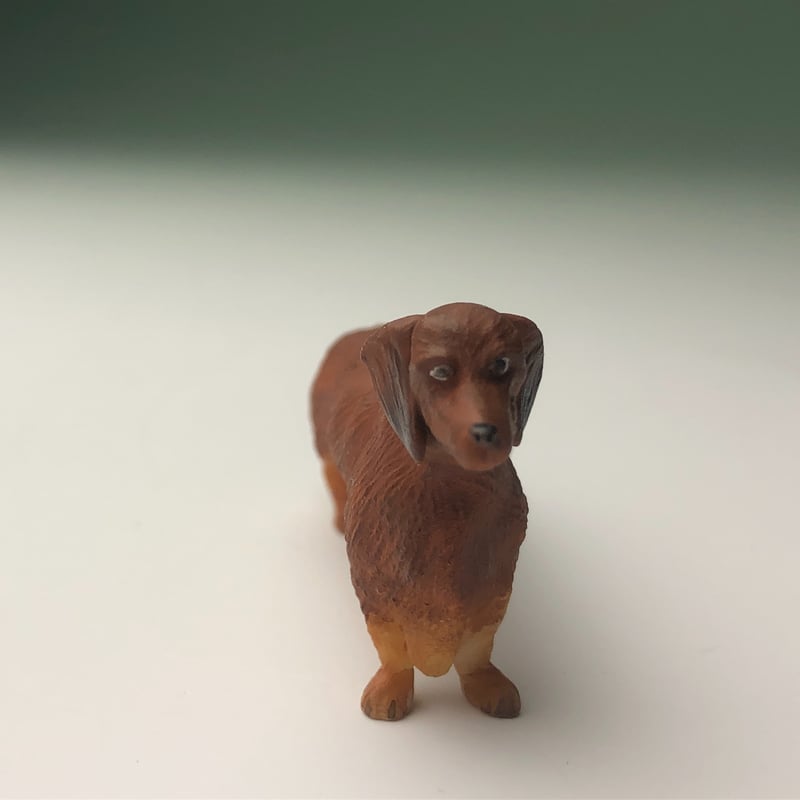 ミニチュア犬フィギュア ダックスレッド 樹脂製 犬置物 | Haniibaaz ミニチュア犬フィギュア ダックスレッド 樹脂製 犬置物 | Haniibaaz