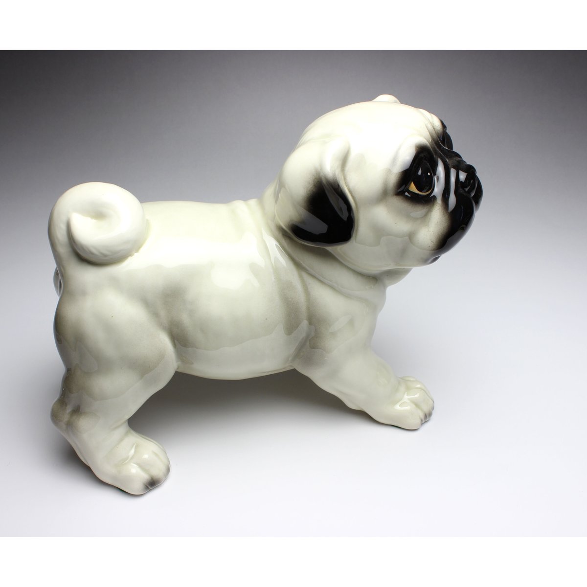 陶器犬置物 パグ パピー(仔犬) シルバーフォーン | Haniibaaz