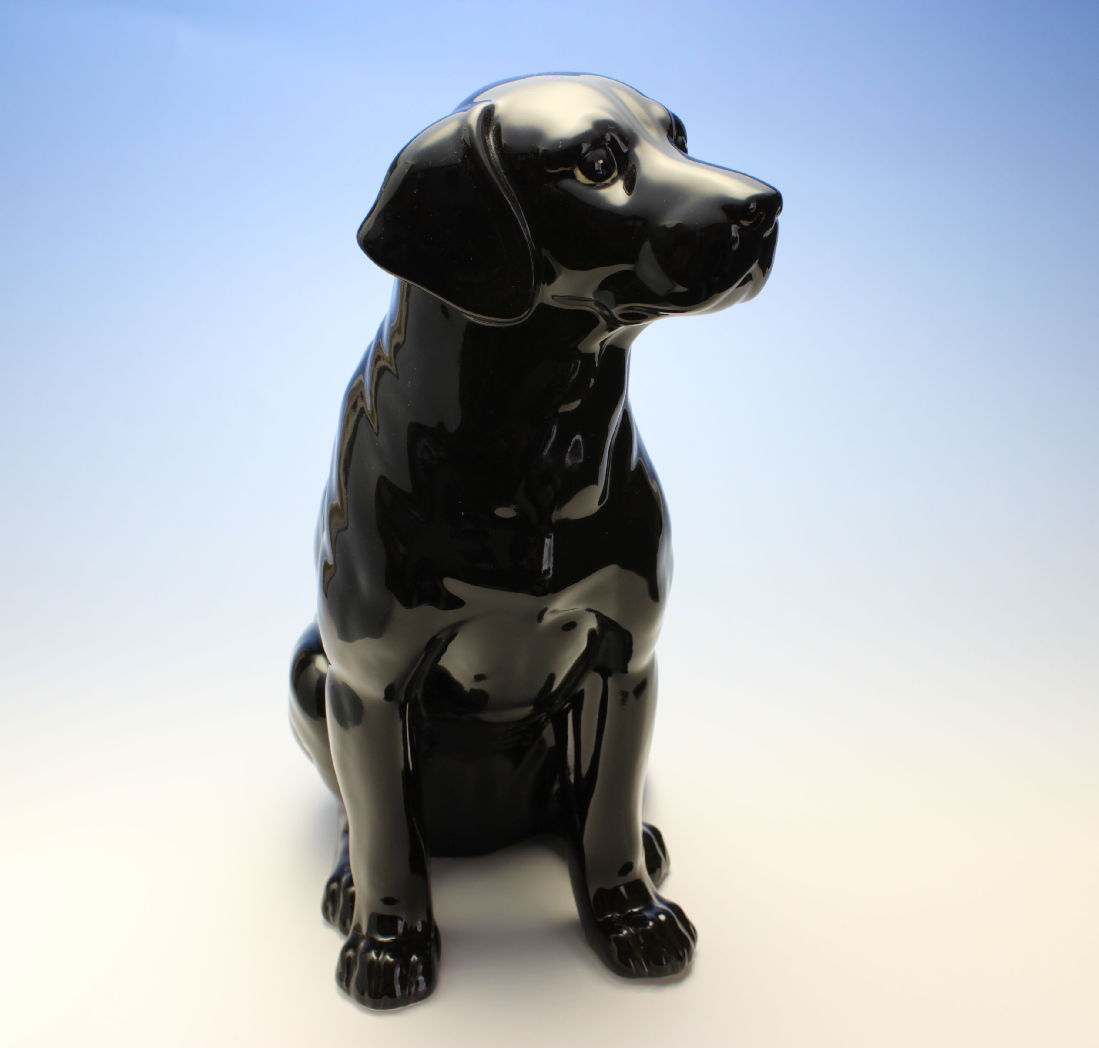 陶器犬置物 ブラック・ラブラドルレトリバー おすわり 大 | Haniibaaz