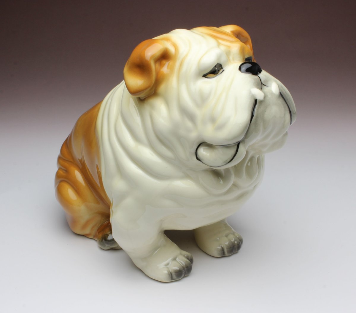 イタリア製　陶器　置物　ブルドッグ？　犬 陶器犬置物 イングリッシュブルドッグ レッド&ホワイト 座り姿