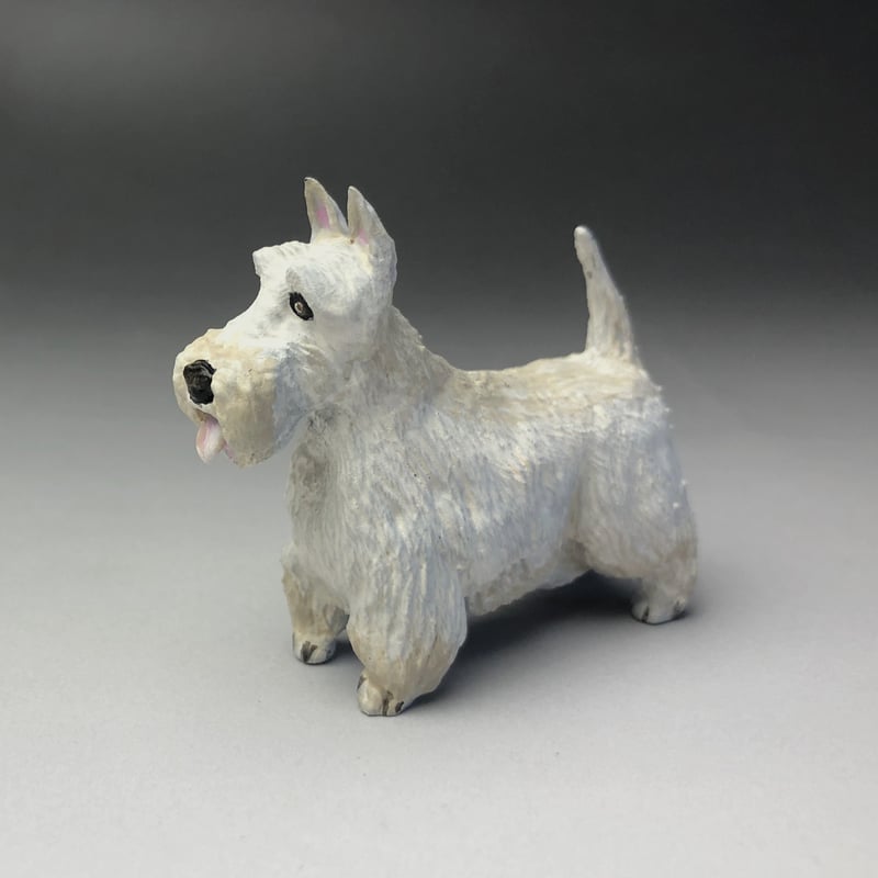 ミニチュア犬フィギュア スコティッシュテリア 白 ウィートン 樹脂製
