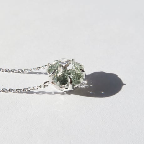 【necklace】　グリーンガーデンクォーツ 8.5mm さくらシェイプカット