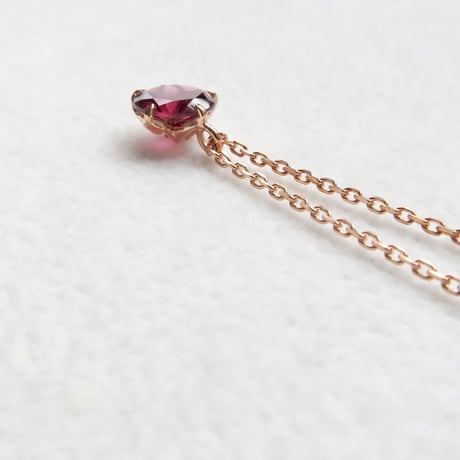 【necklace】　ロードライトガーネット　6mm　さくらインカット