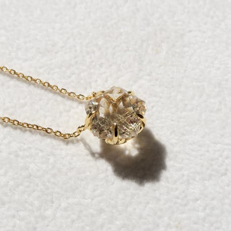 【necklace】　ルチルクォーツ　10mm　さくらシェイプ