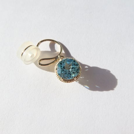 ブルージルコン 6mm ダンデライオンカット earring(片耳)