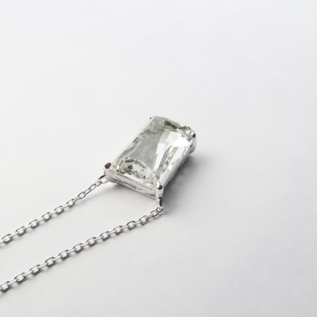 【necklace】　パイライトインクォーツ　かんなカット