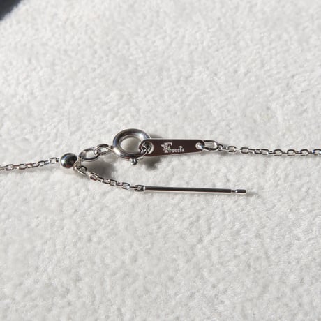 【necklace】　ルチルクォーツ　10mm　ぺたんこさくらシェイプ