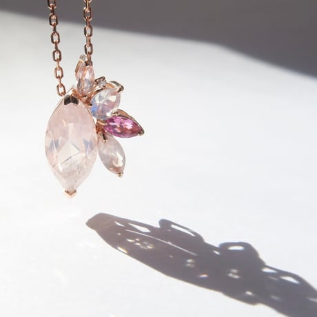 【necklace】　ローズクォーツ 12×6mm マーキス クラッシュクォーツ