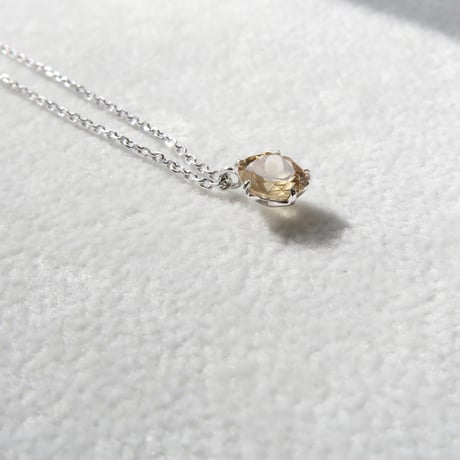 【necklace】　イエロージルコン　6mm　さくらインカット