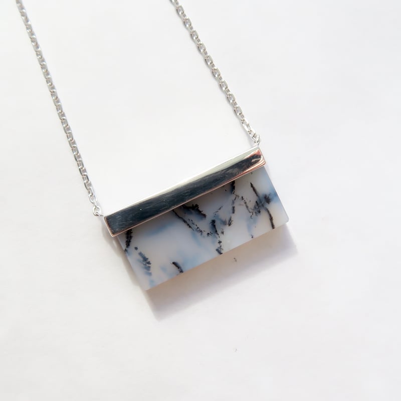 デンドリティックアゲート：シミズ貴石 かんなカット necklace | FREESIA