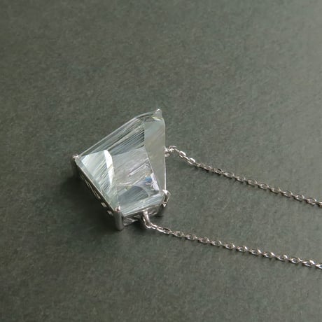 【ncklace】　インクルージョンアクアマリン