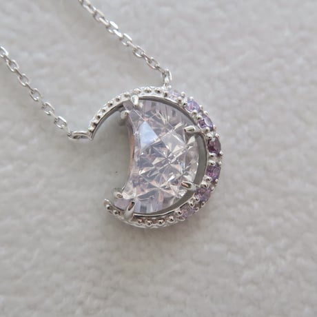 スコロライト 月型 甲州貴石切子 necklace