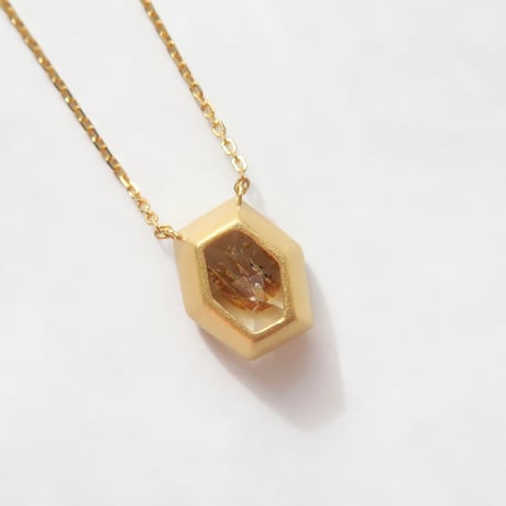 【necklace】　オイルインクォーツ