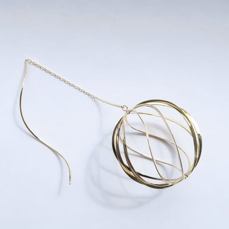 Flowing lines（P-137）pierced earrings