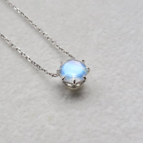 【necklace】　アンデシンラブラドライト　6mm　アトリアカット
