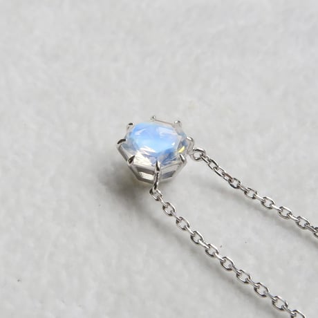 【necklace】　アンデシンラブラドライト　6mm　アトリアカット