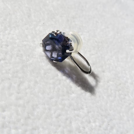 【earring】　アイオライト　7mm　アトリアカット　片耳