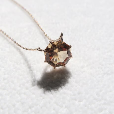 インペリアルトパーズ 7mm アトリアカット necklace