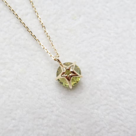 【necklace】　マリガーネット　6.3mm　ダンデライオンカット