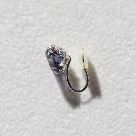 【earring】　アイオライト　7mm　アトリアカット　片耳