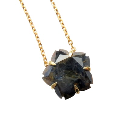 【necklace】　ピーターサイト 10mm ぺたんこさくらシェイプ