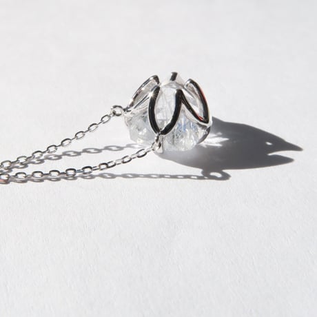 デュモルチェライトインクォーツ 10mm さくらシェイプカット necklace