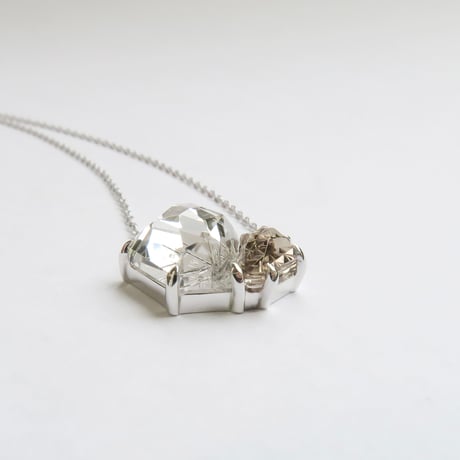 【ncklace】　スモーキークォーツ mini甲州貴石切子 + ルチルクォーツかんなカット