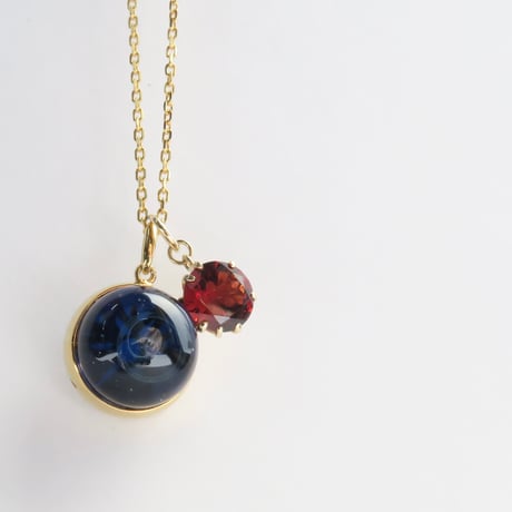 【necklace】　硝子の宝石 universe