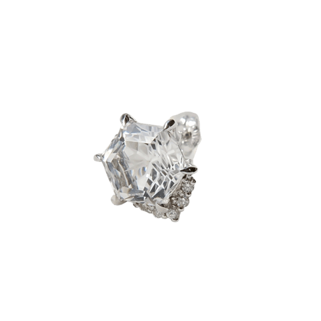 【pierced】　白水晶　6mm　ゆきんこカット　片耳