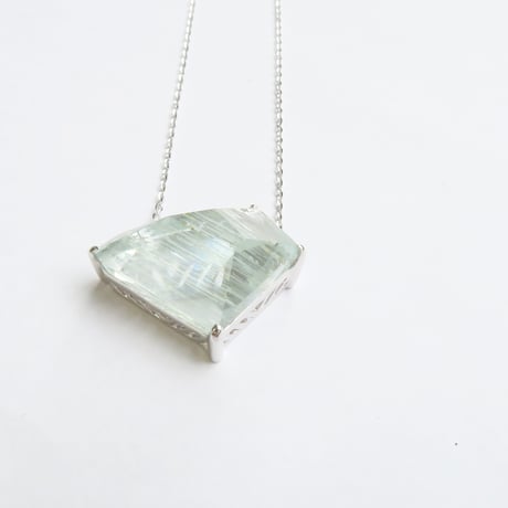 【ncklace】　インクルージョンアクアマリン
