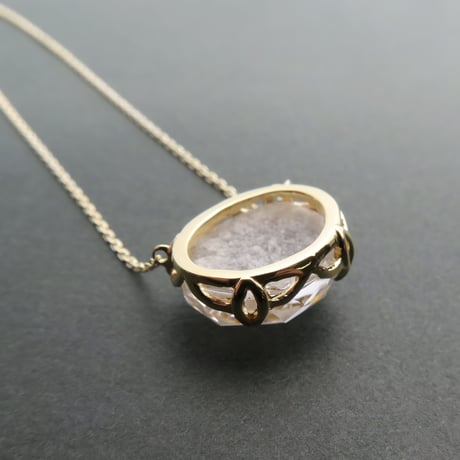 【necklace】　ホワイトガーデンクォーツ　かんなカット