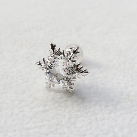 【pierced】　白水晶　6mm　ゆきんこカット　片耳