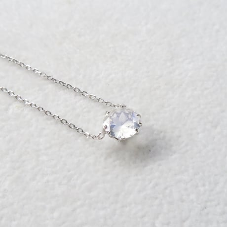 【necklace】　アンデシンラブラドライト　7mm　さくらインカット