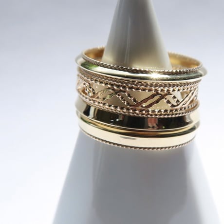 Flowing lines（R-143-3）Ring