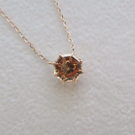 インペリアルトパーズ 7mm アトリアカット necklace