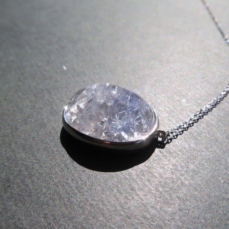 デュモルチェライト+クォーツインクォーツ　necklace
