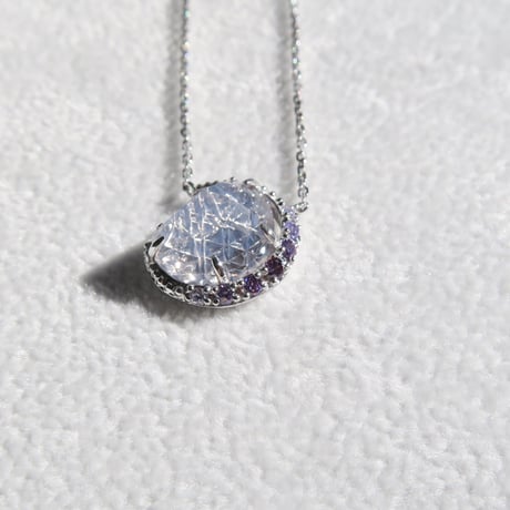 スコロライト 月型 甲州貴石切子 necklace