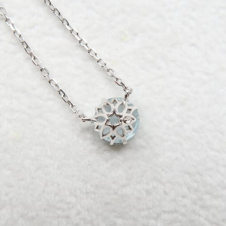 【necklace】　アクアマリン　6mm　クローバーインカット