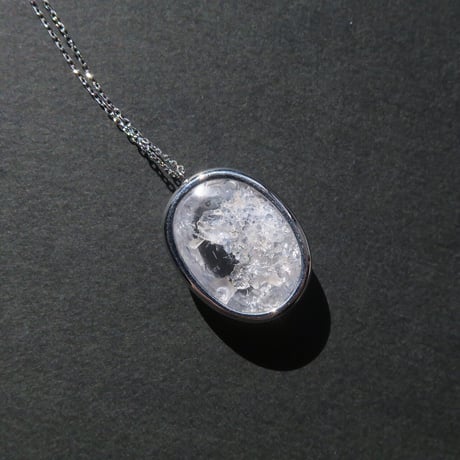 デュモルチェライト+クォーツインクォーツ　necklace