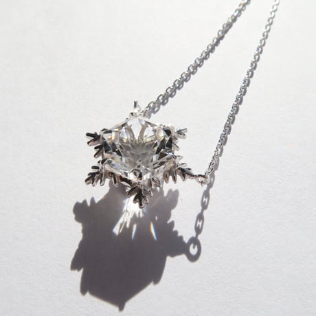 白水晶 8mm ゆきんこカット necklace
