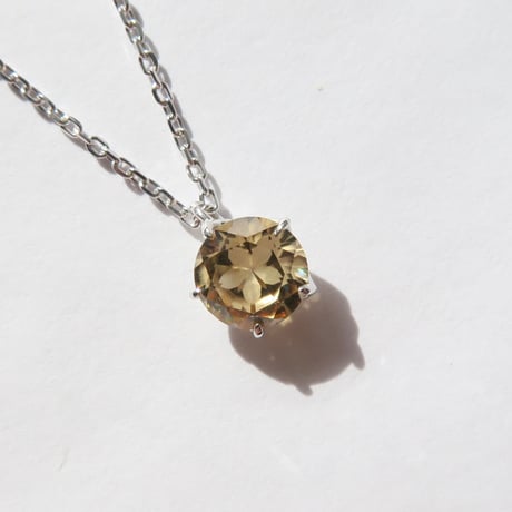 イエロージルコン 6mm さくらインカット necklace